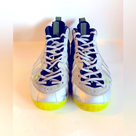 NIKE AIR FOAMPOSITE SILVER VOLT CAMO - Picture 3 of 8